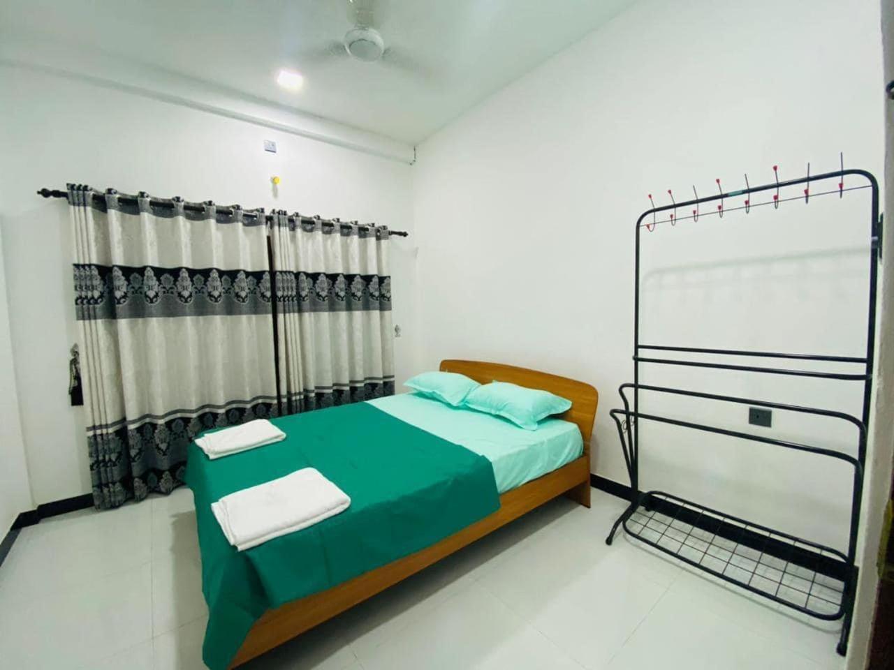 Lalitha Holiday Inn Jaffna Extérieur photo